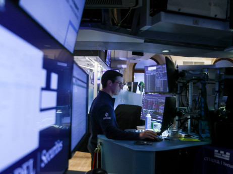 Na poti nov padec indeksa S&P 500? To so meje, o katerih govorijo analititki