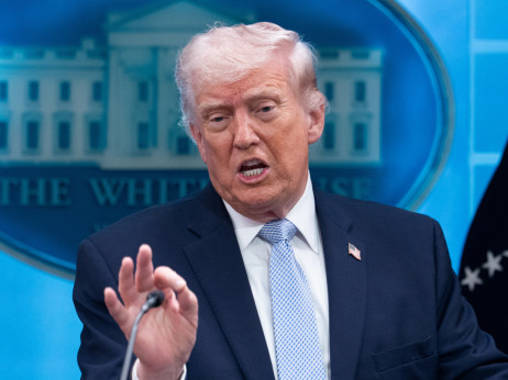 САД разговараат за олеснување на санкциите за Иран и за отстранување на нуклеарниот материјал