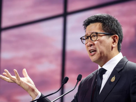 Цената на нафтата ќе остане висока следните две години, прогнозира тајландската влада