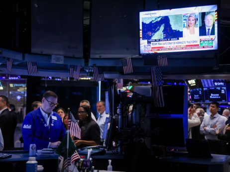 Волстрит ја пресметува штетата од војната, акциите достигнуваат рекорди