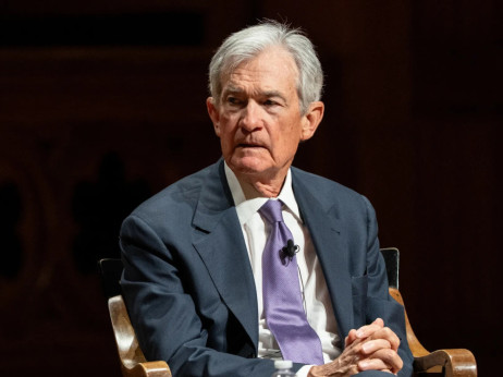 Како драмата на Трамп со Фед може да му се врати како бумеранг и да го задржи Пауел на чело