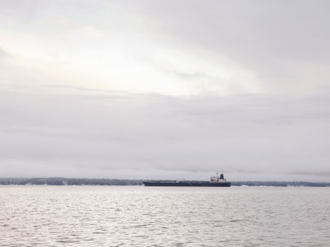 Нафтениот шок во Ормускиот теснец тежок милијарда барели ќе ја урне побарувачката