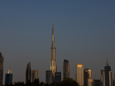 Излегувањето на Емиратите од ОПЕК се заканува да ја разниша контролата врз нафтата