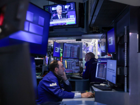 Берзански преглед: Акциите се движат кон најдобриот месец од крајот на 2020 година