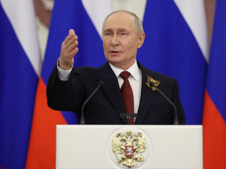 Putinova totalna vojna se vrača domov