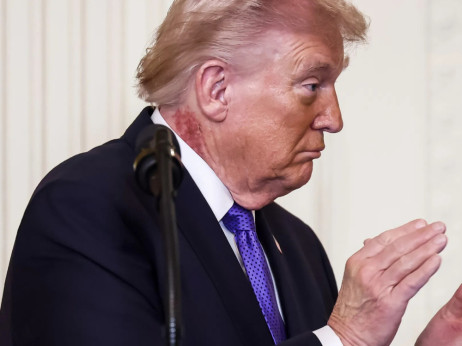 Top 5 novic za začetek dneva: Trump znova presenetil