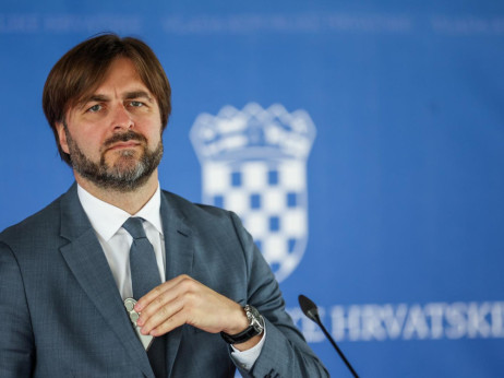 Počeo upis 1,3 milijarde eura 'narodnih' trezorskih zapisa uz neočekivano viši prinos nego prije tri mjeseca