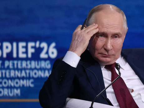 Голем напад на Украина врз Санкт Петербург откако Путин одби да разговара за мир