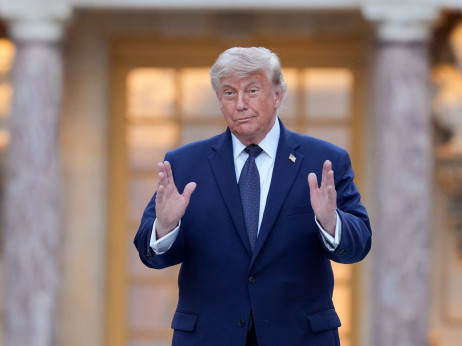Trump: Odmrznjena iranska sredstva bodo pod nadzorom ZDA