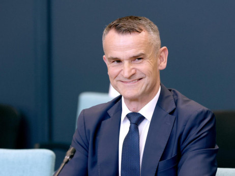 Zašto HNB desetljećima ne pušta NLB u Hrvatsku i hoće li konačno popustiti?