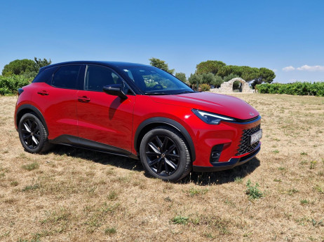 Vozili smo Lexus LBX, mali SUV sa mnogo luksuza