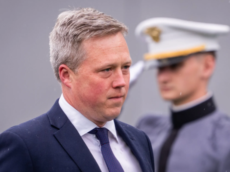 Потреси во американската армија - висок функционер поднесе оставка