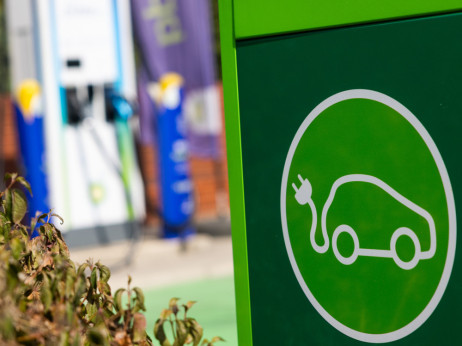 Koliko struje 'iscuri' pri punjenju električnih automobila? Gubici pri kućnom punjenju i do 24 posto