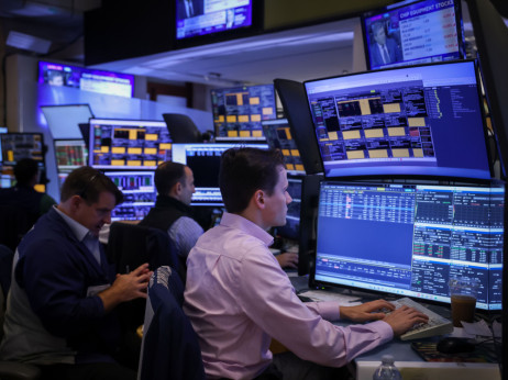 Берзански преглед: S&P 500 ќе се повлече од рекордното ниво