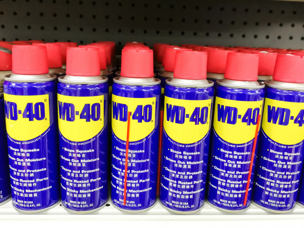 Легендарната WD-40 неопходност за секое домаќинство, а за инвеститорите?